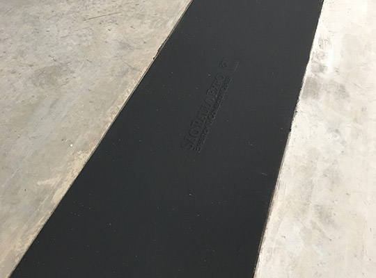 540x400